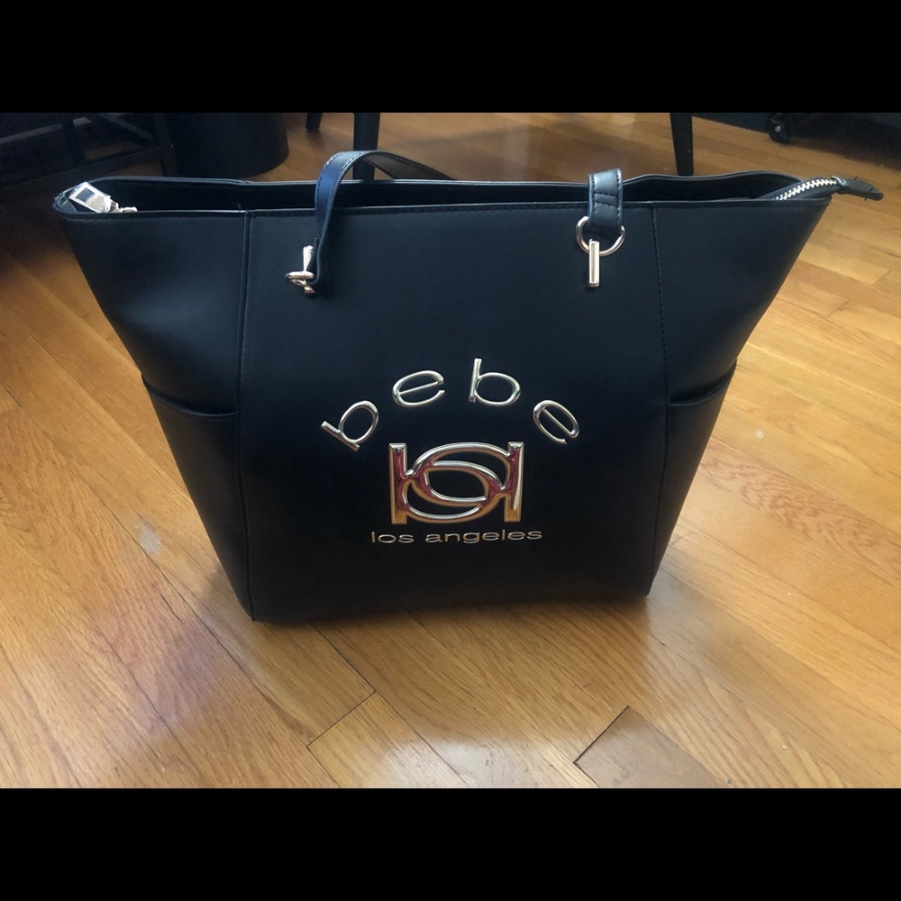 NWT bebe Kayla Easy Tote with Pouch